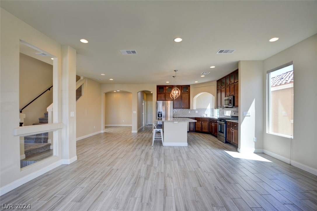 5664 Brimstone Hill Avenue