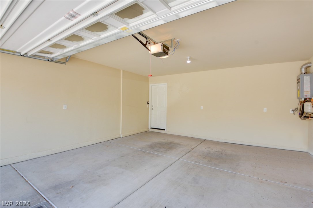 5664 Brimstone Hill Avenue