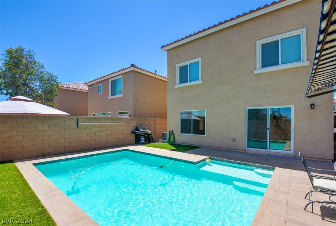 5664 Brimstone Hill Avenue