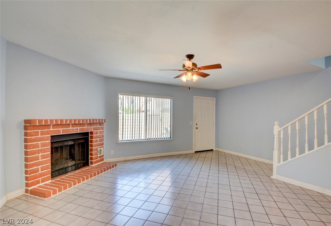 5471 Escondido Street