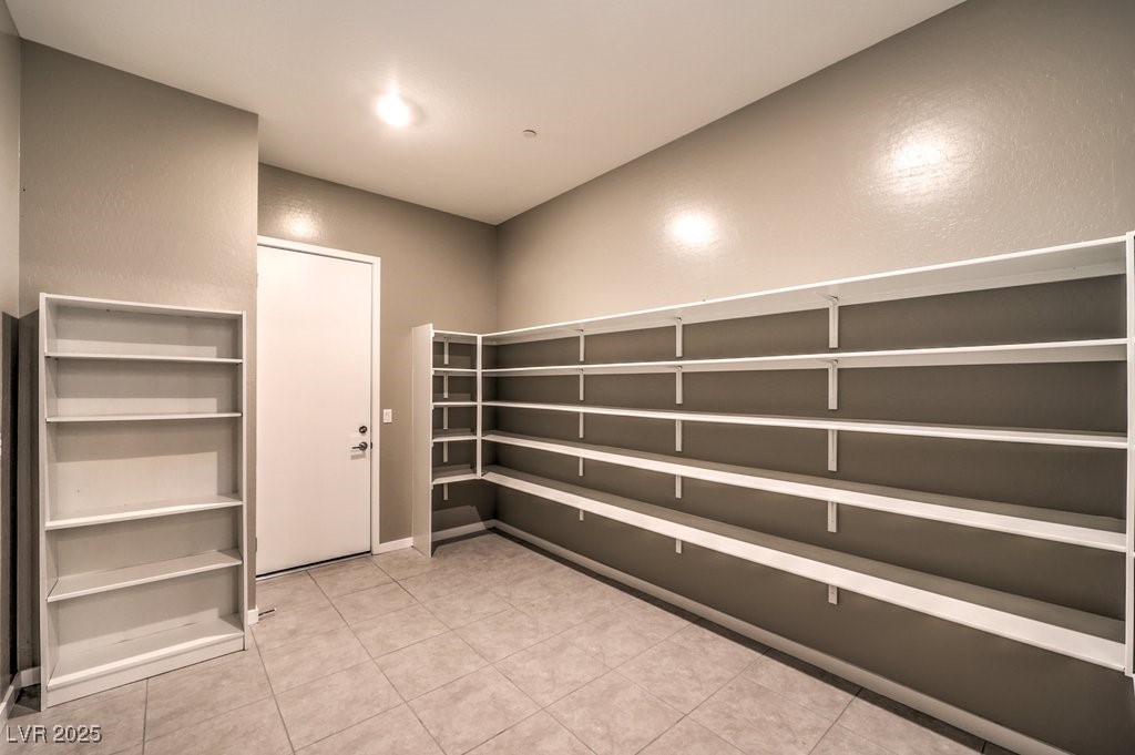 695 Daylight Ridge Court