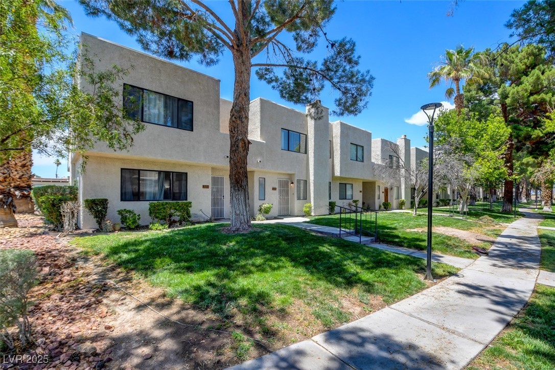 2696 Matogroso Lane