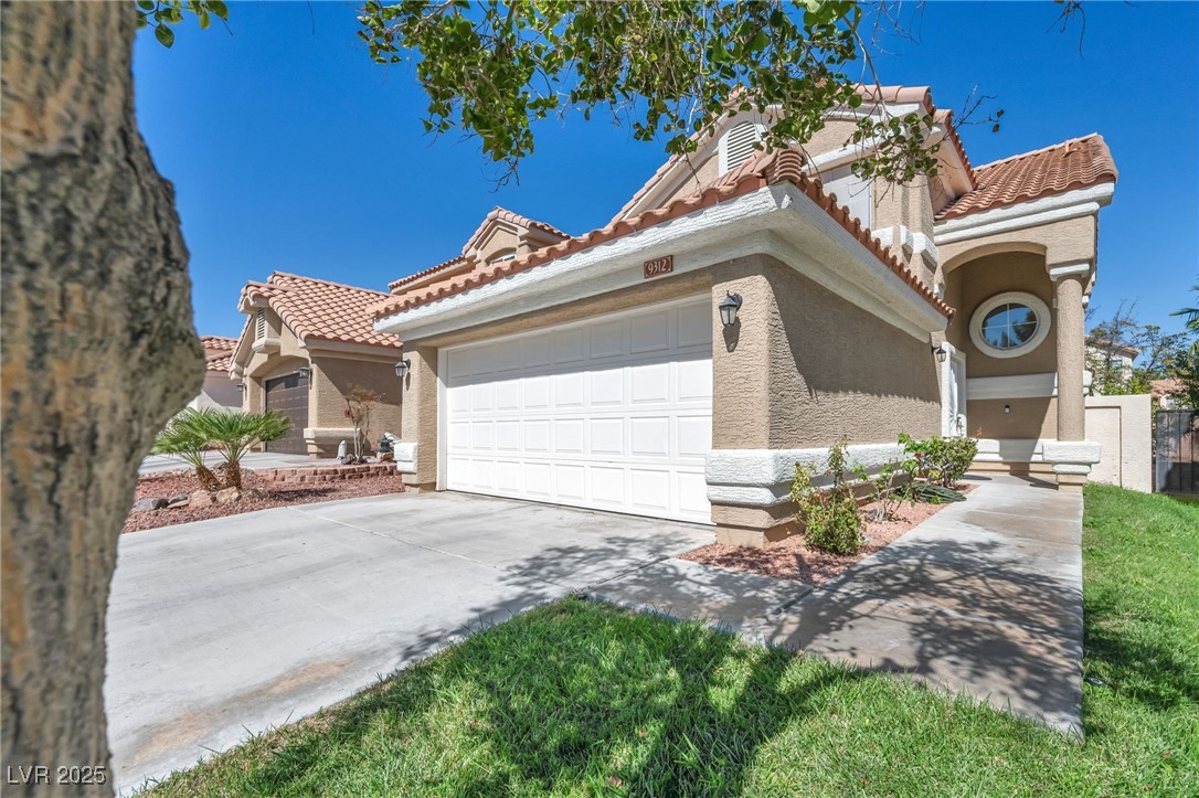 9312 Valencia Canyon Drive