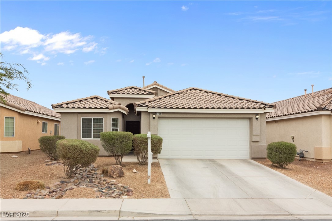 9368 Maple Red Court