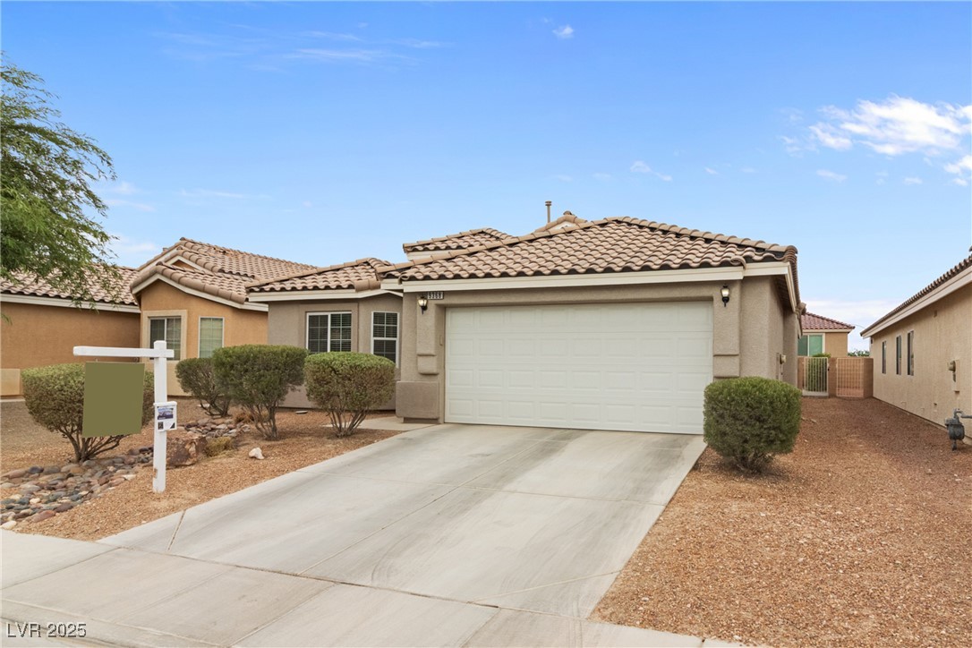 9368 Maple Red Court