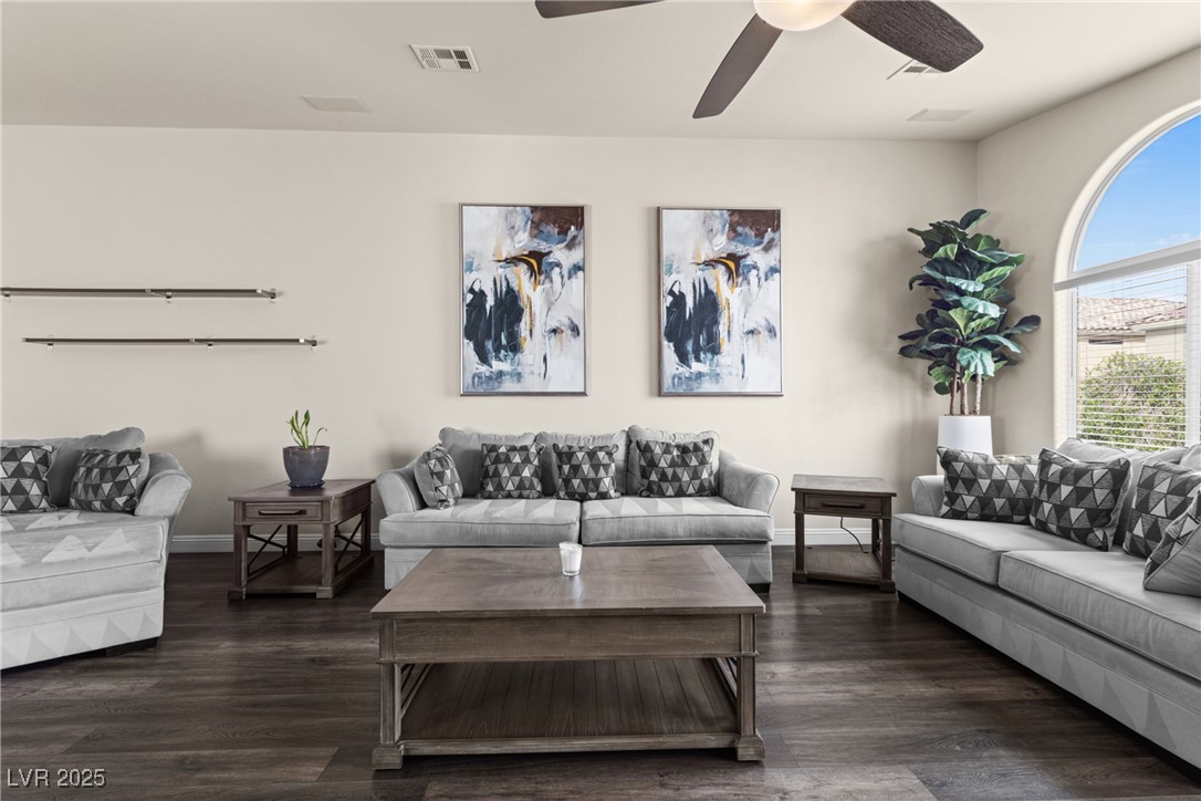 9368 Maple Red Court