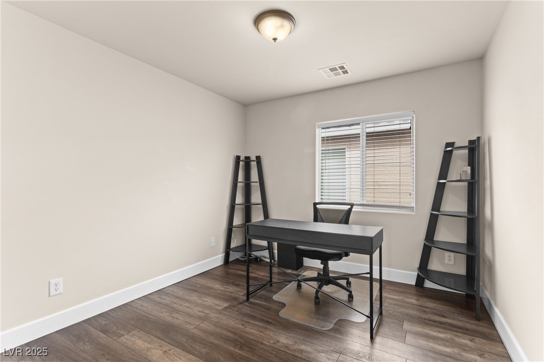 9368 Maple Red Court