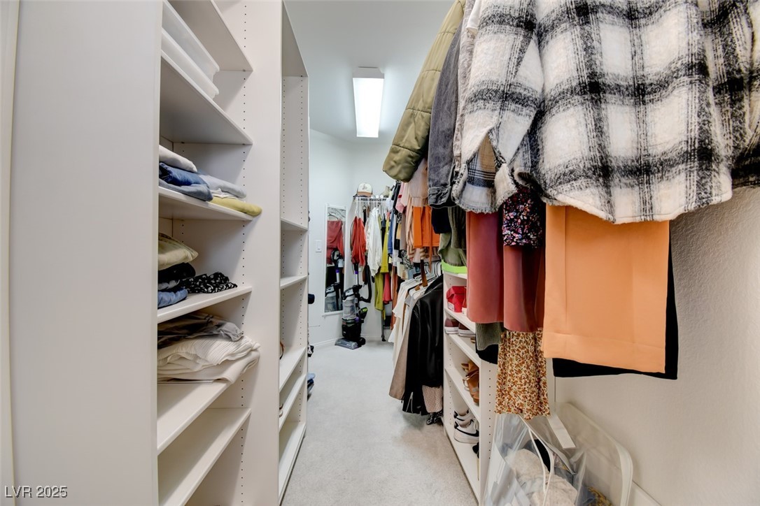 5697 Tapestry Rose Court