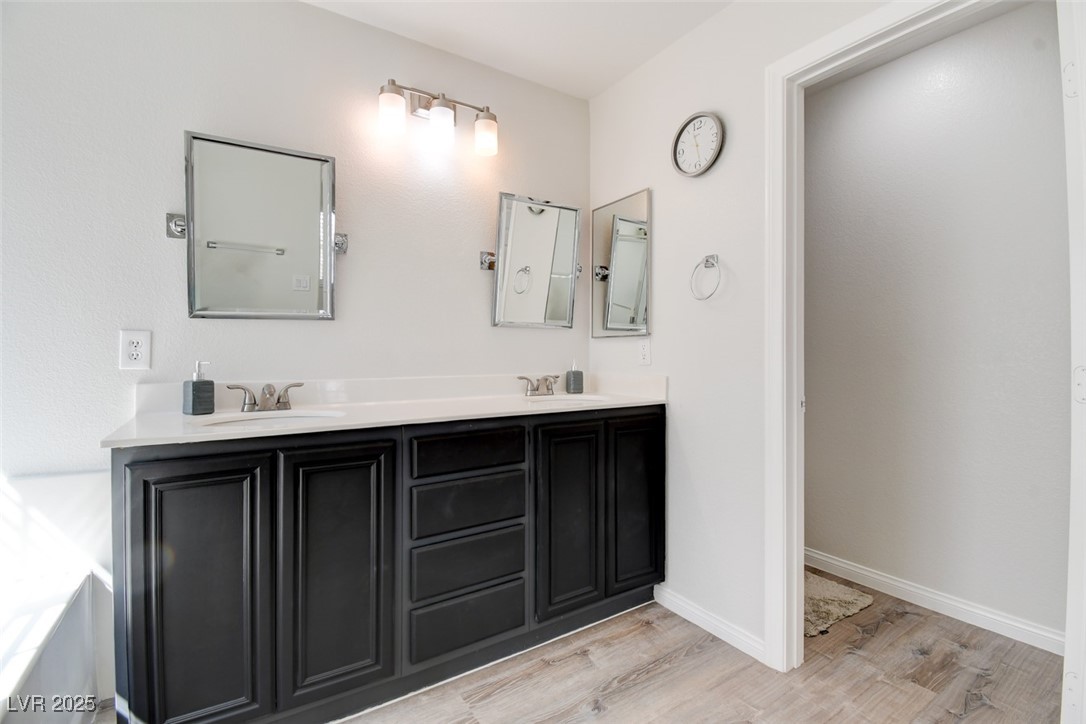 5697 Tapestry Rose Court