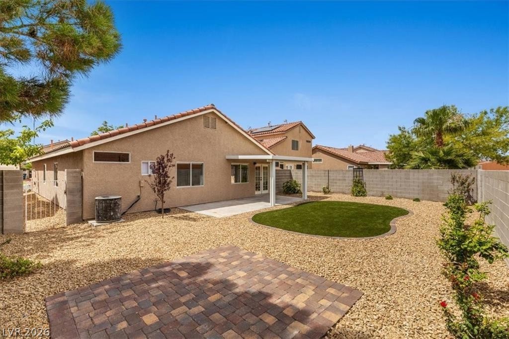 5212 Fall Meadows Avenue