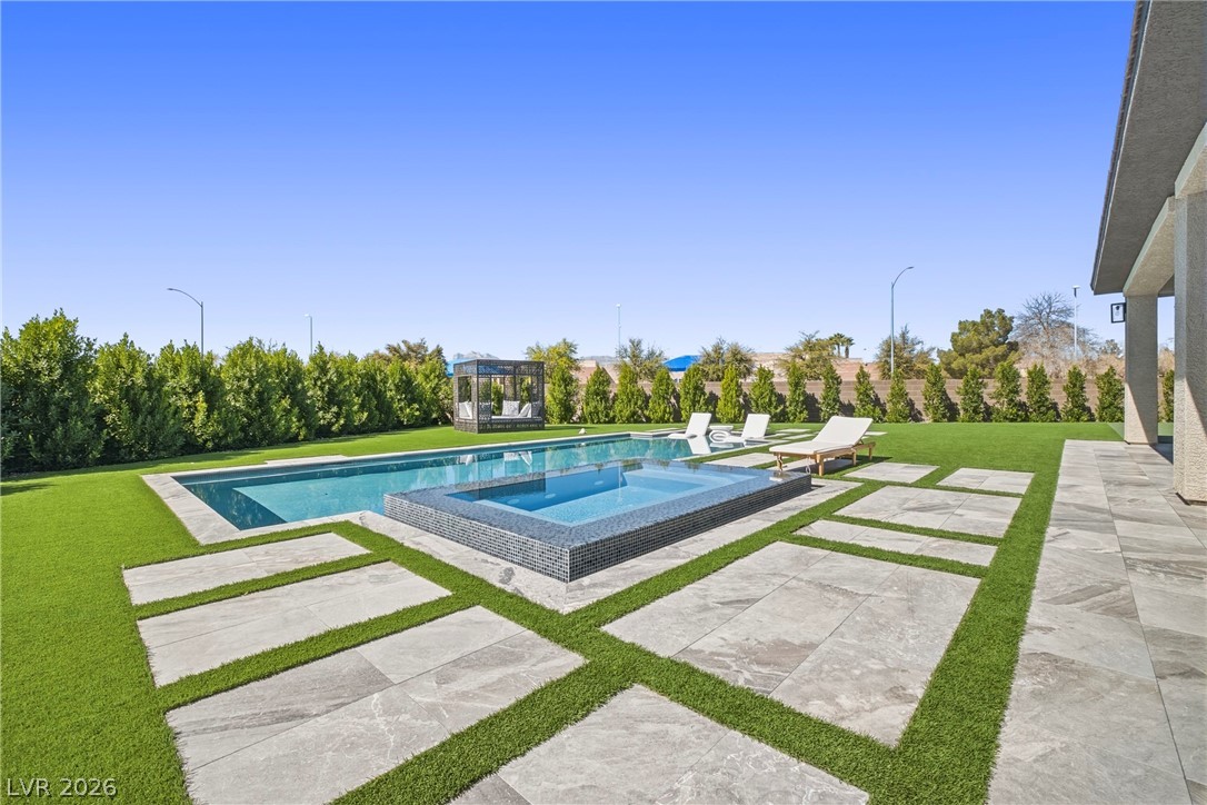 6561 West Azure Drive