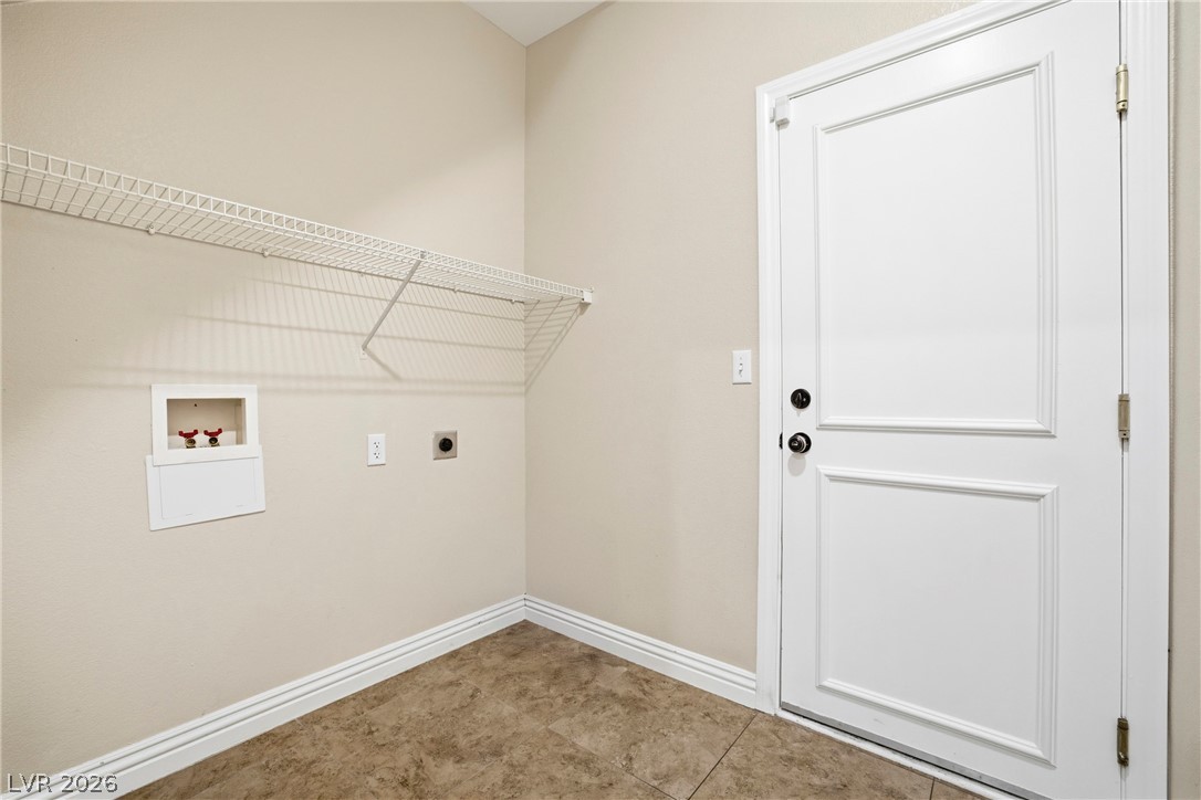 5104 Cascade Pools Avenue