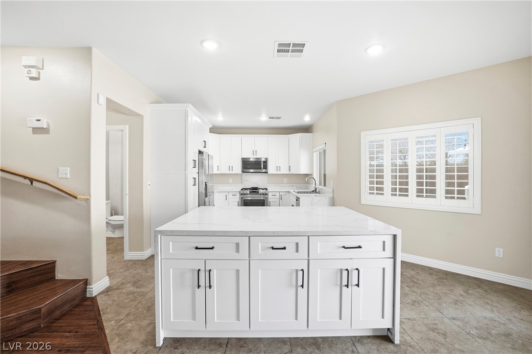 5104 Cascade Pools Avenue