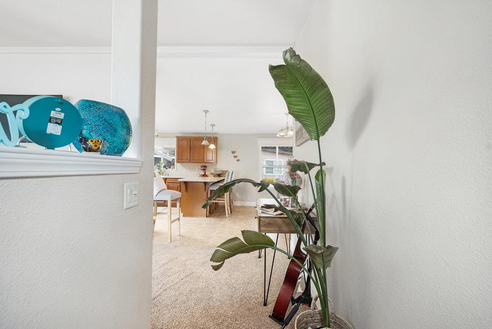 789 Green Valley Road 105