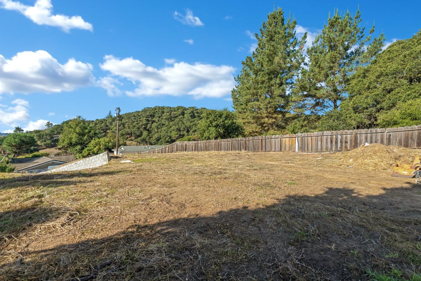 29 Clausen DR