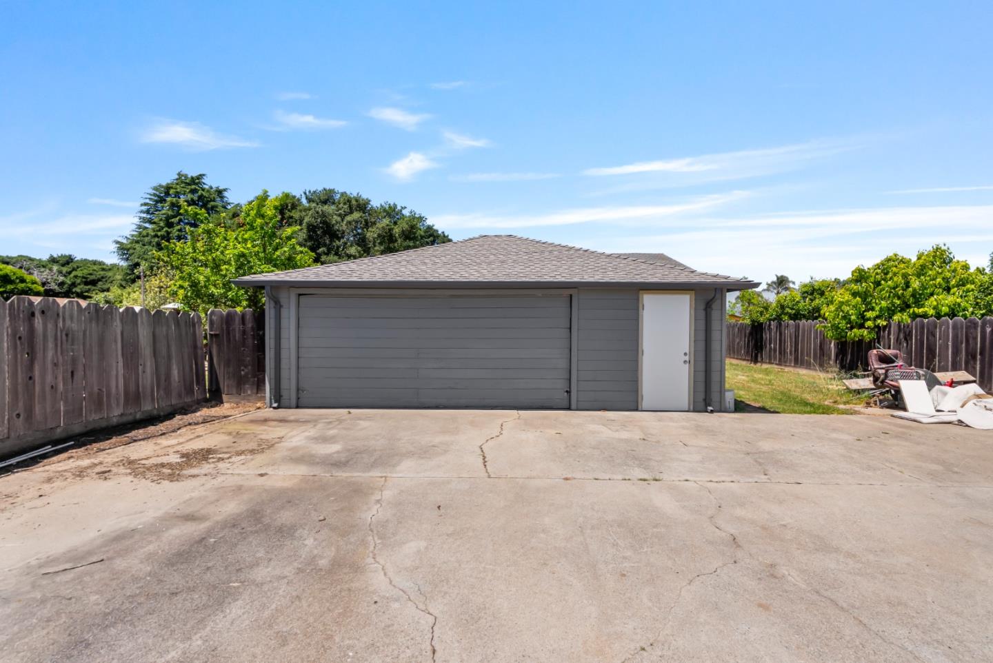 66 Bowker RD