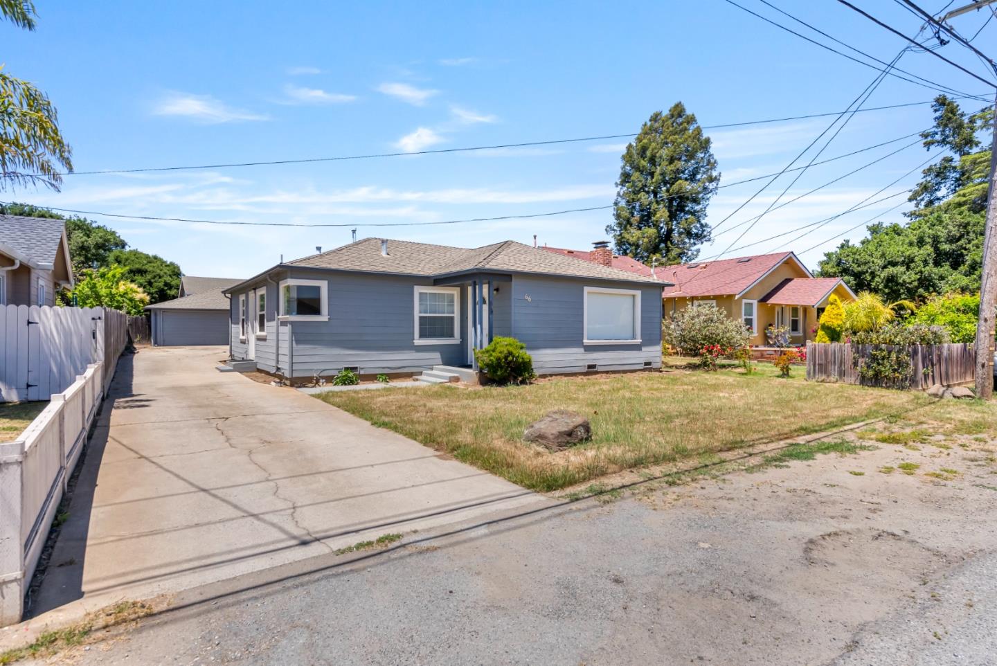 66 Bowker RD