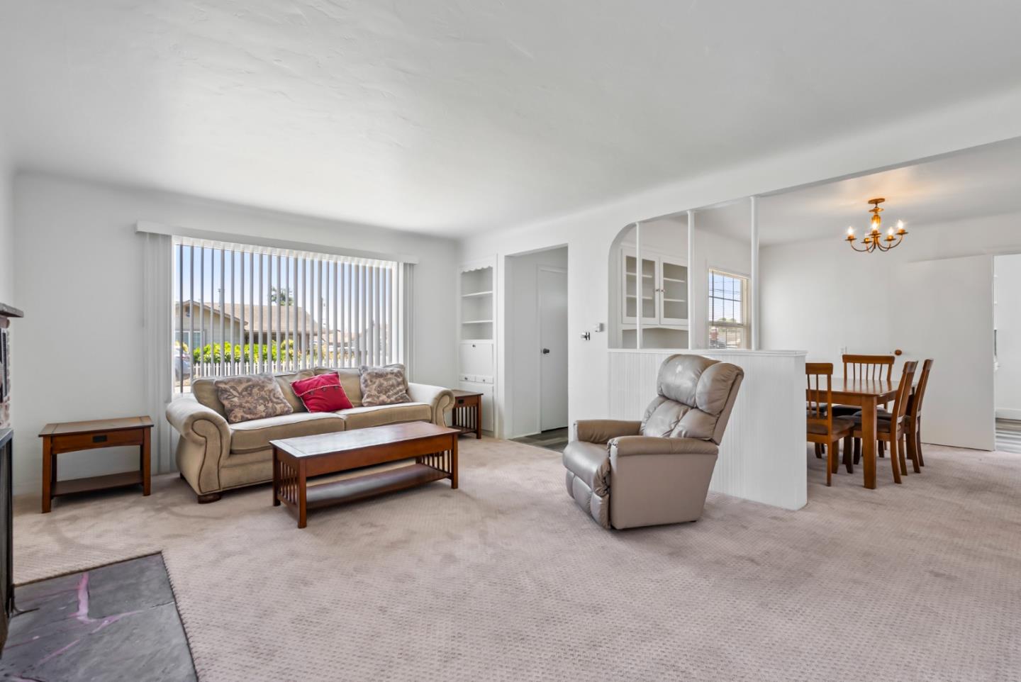 66 Bowker RD