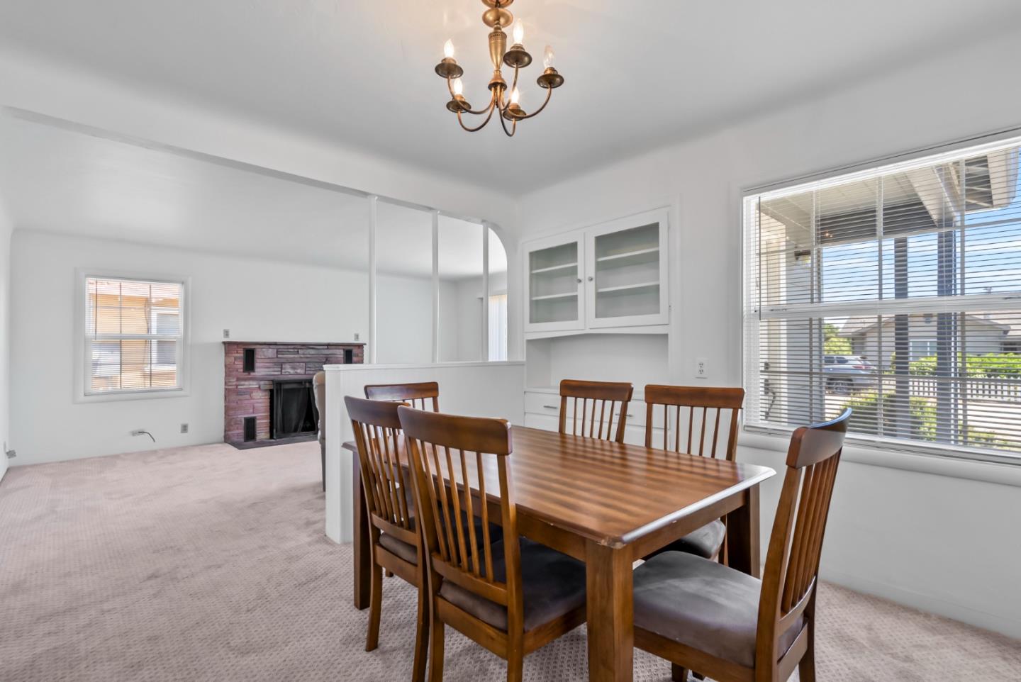 66 Bowker RD