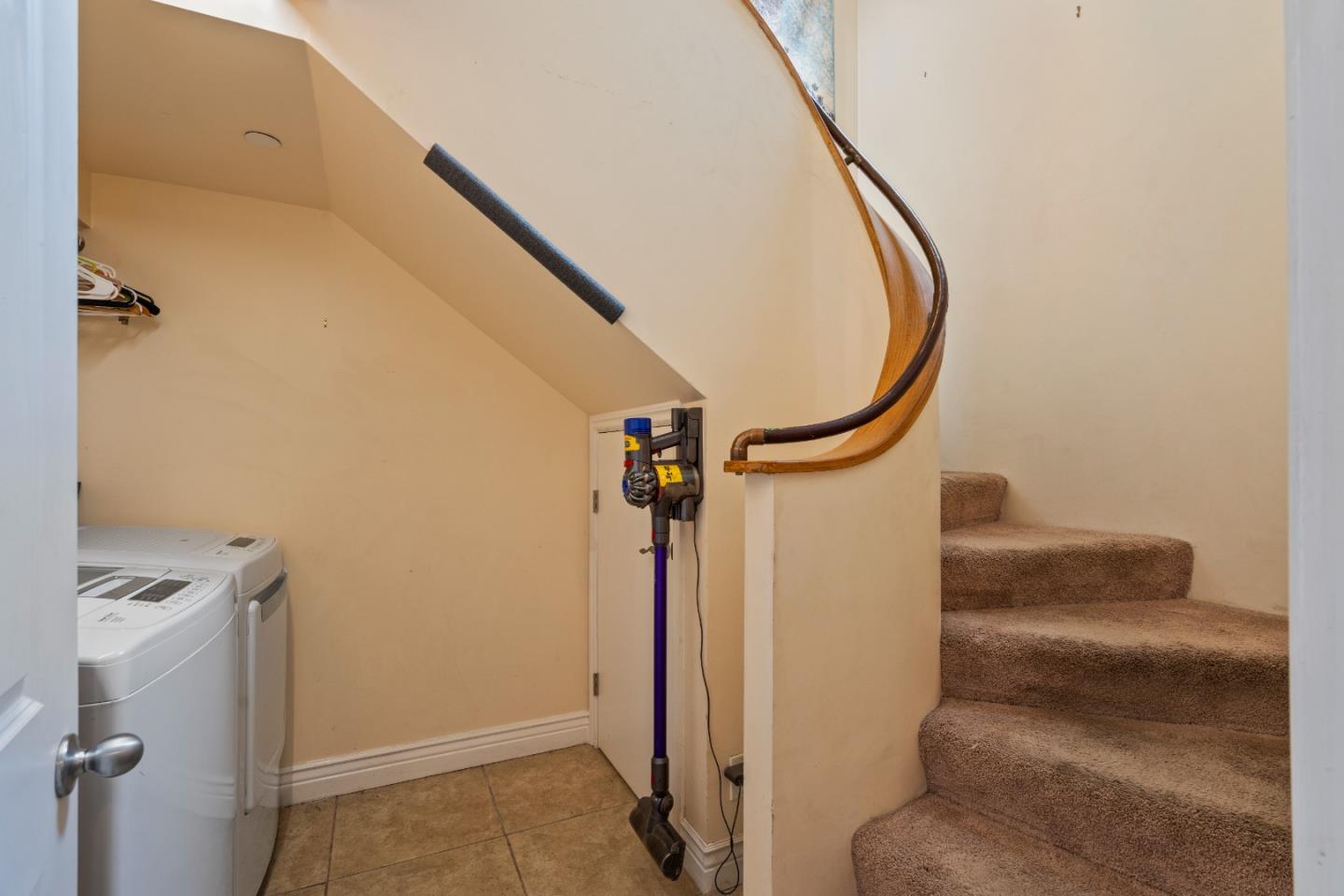 3 Gonzales Street
