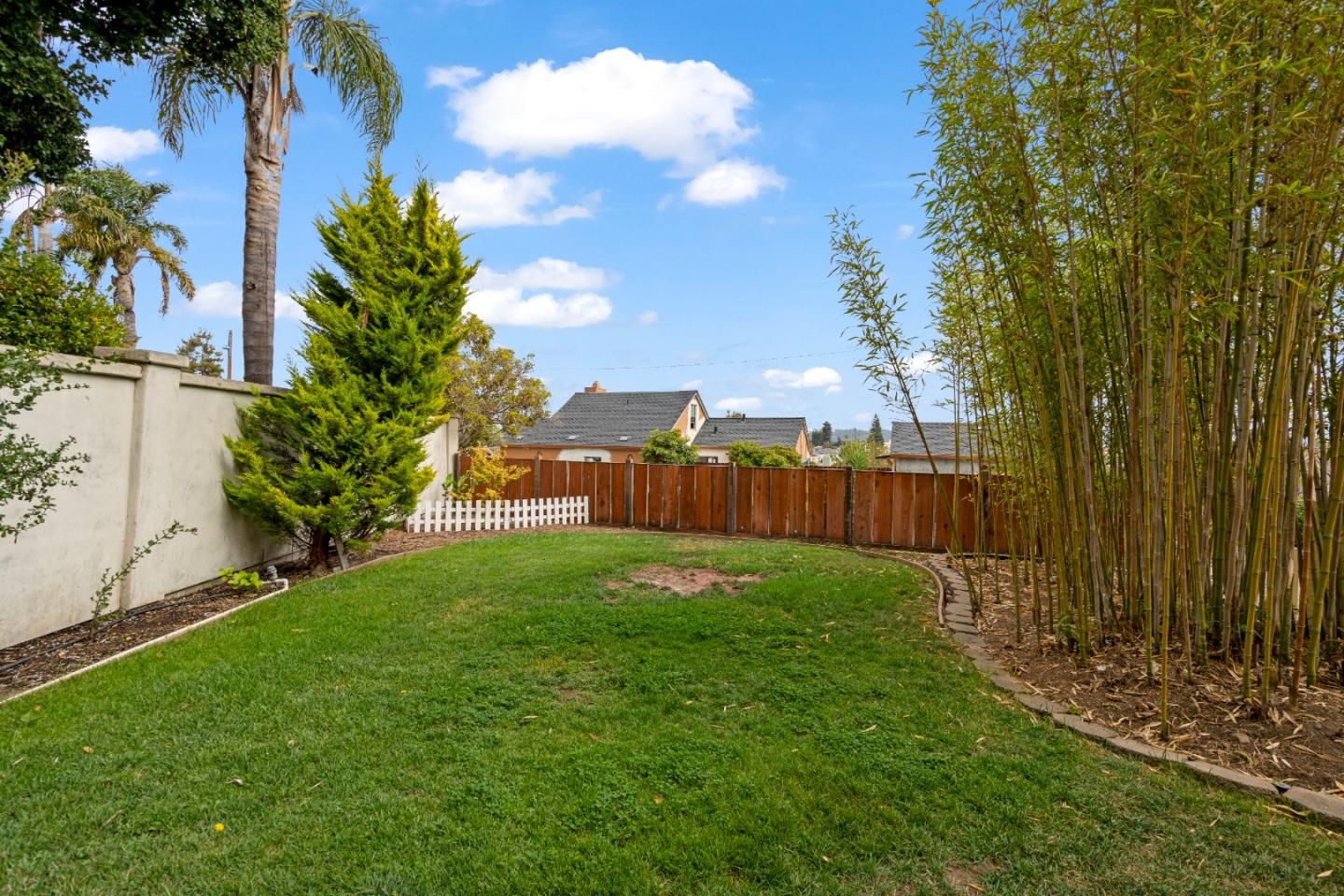 3 Gonzales Street
