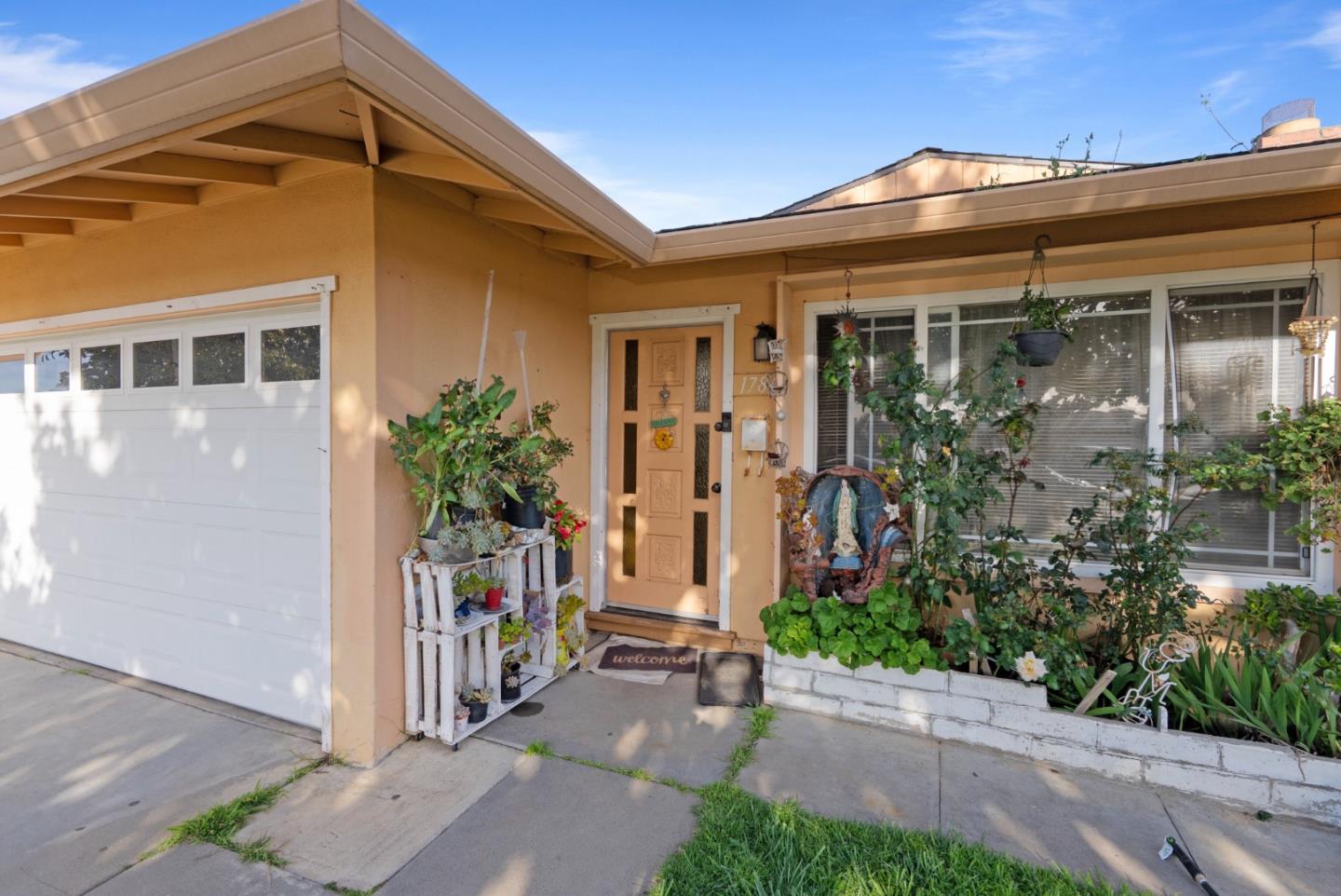 1780 Truckee Way
