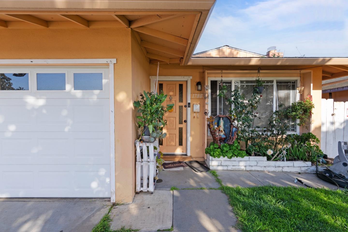 1780 Truckee Way