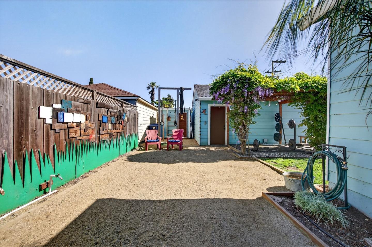 502 East Beach Street