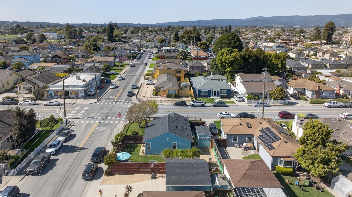 502 East Beach Street