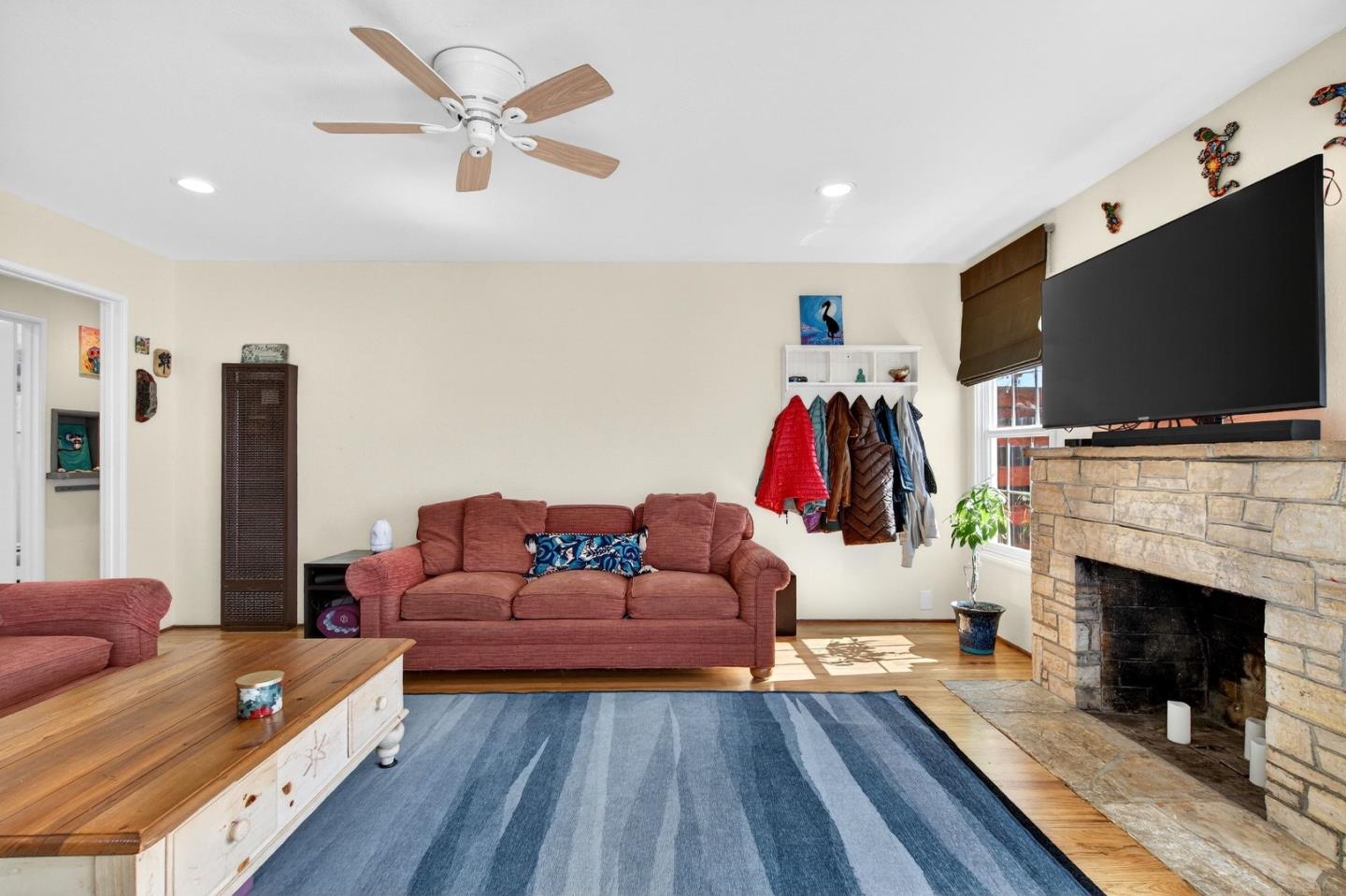 502 East Beach Street