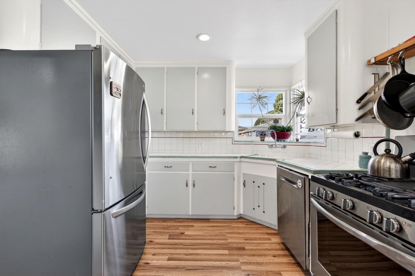 502 East Beach Street