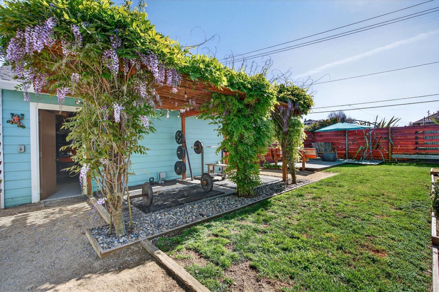 502 East Beach Street