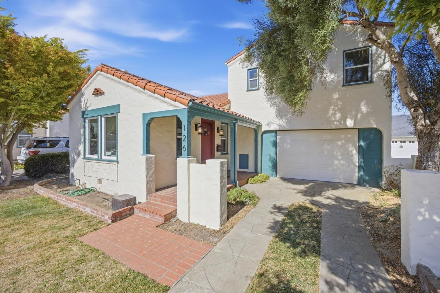126 Rogers AVE