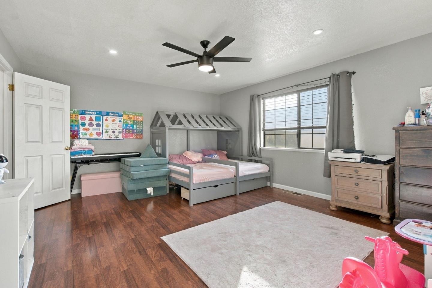 46 Faith DR