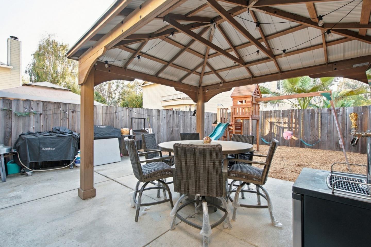 46 Faith DR