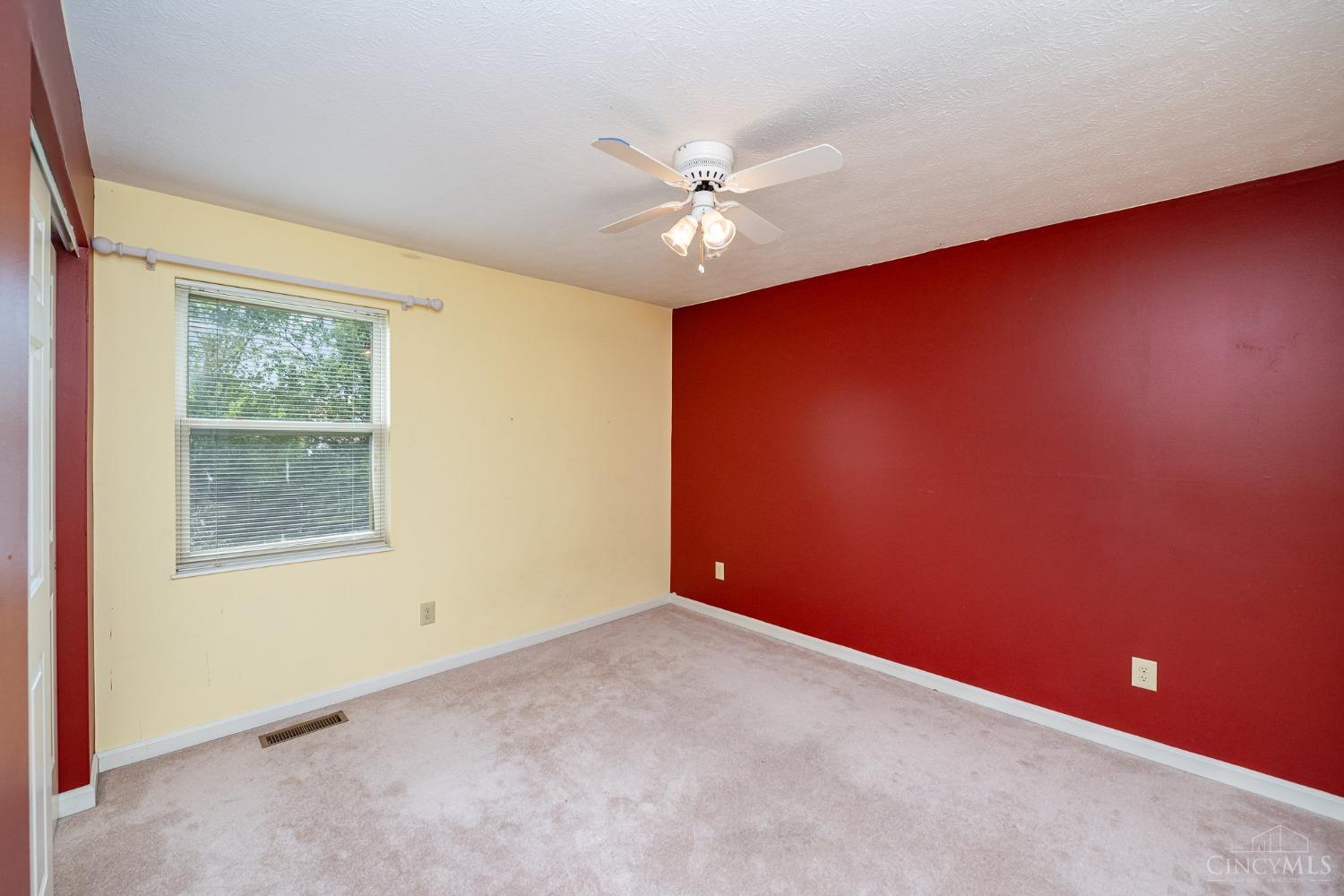 5587 Beech Grove Drive