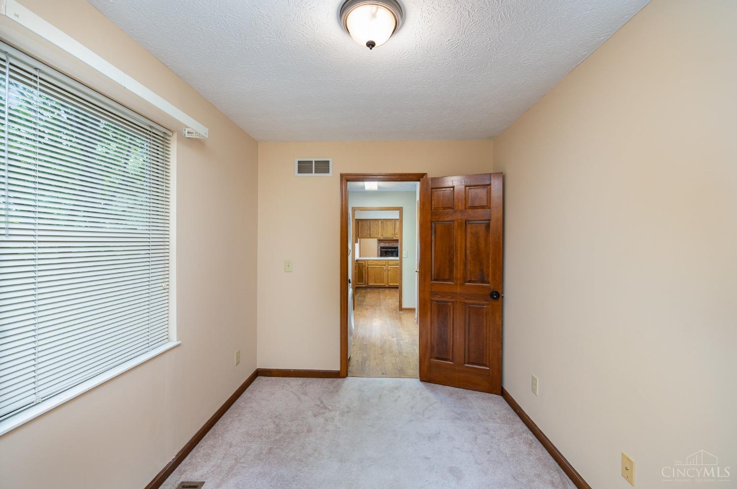 5587 Beech Grove Drive