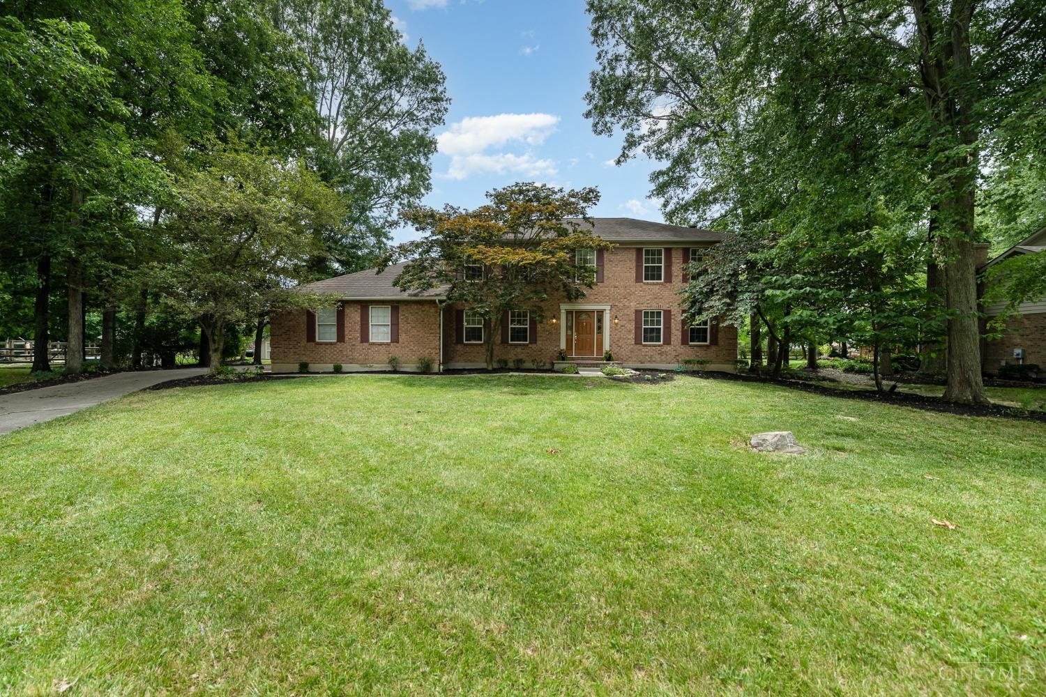 5587 Beech Grove Drive