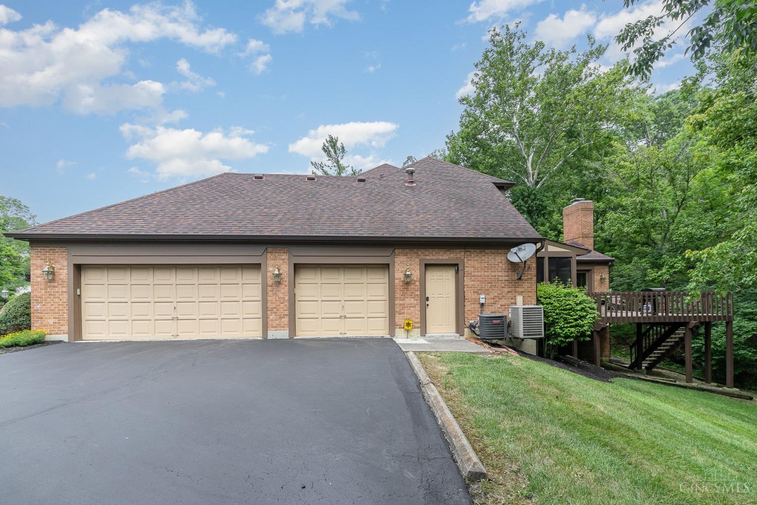 8907 Terwilligers Trail