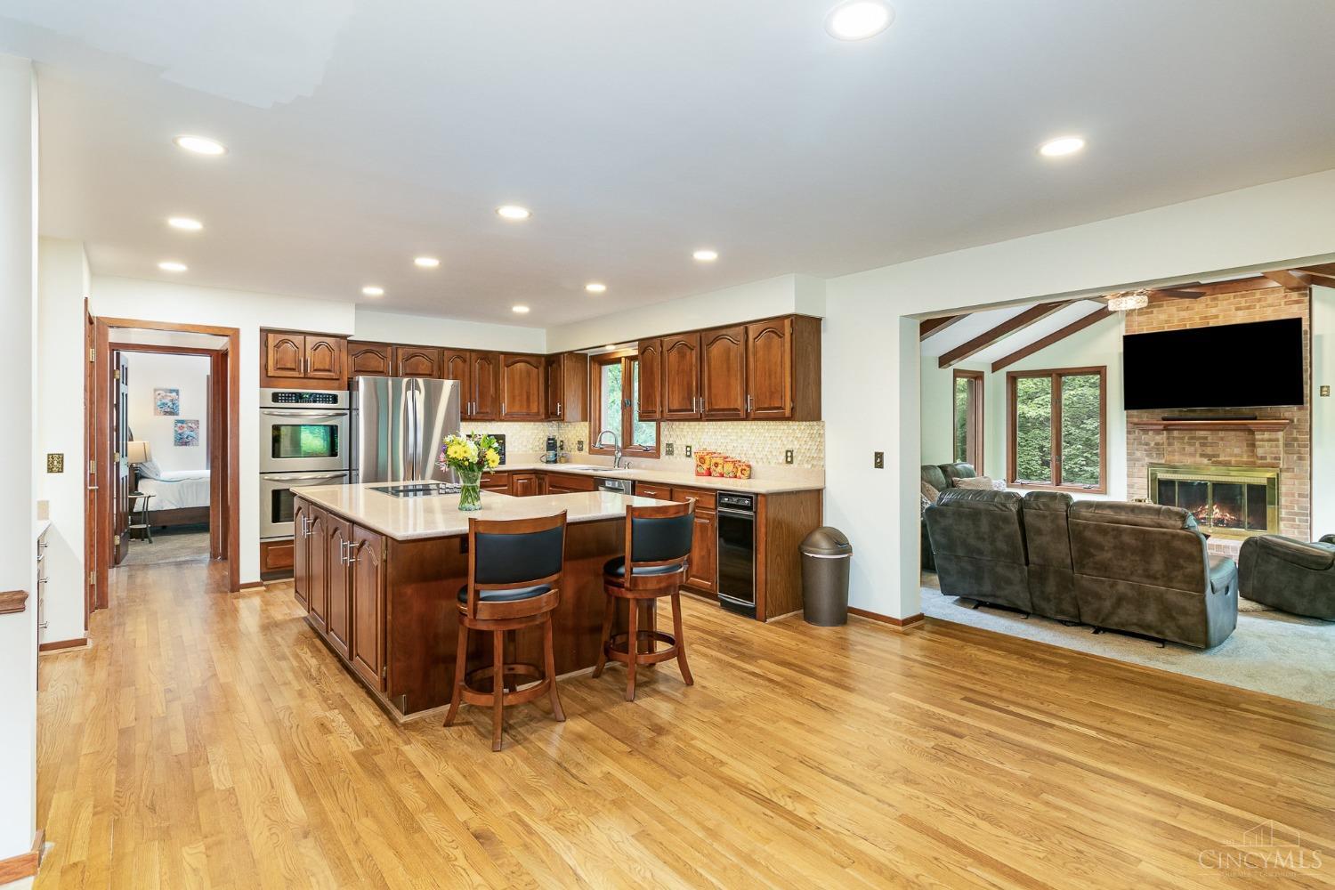 8907 Terwilligers Trail