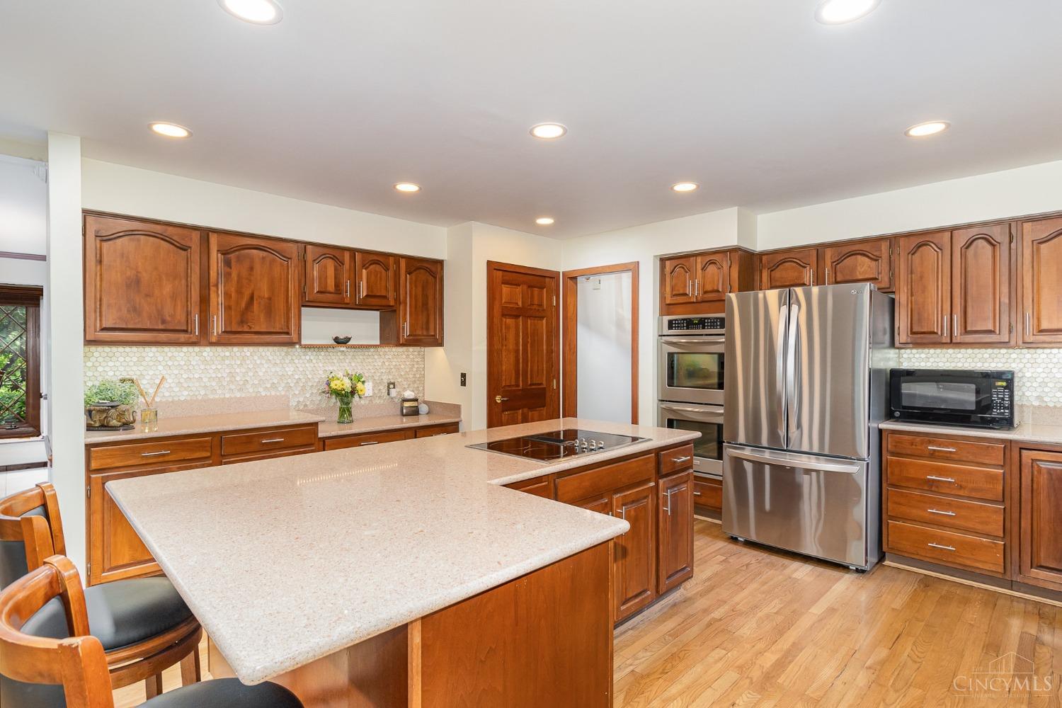 8907 Terwilligers Trail