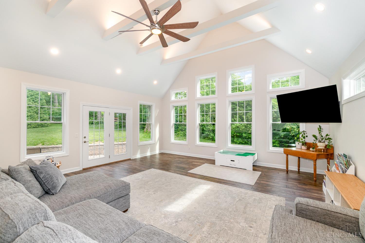 8518 Sturbridge Drive