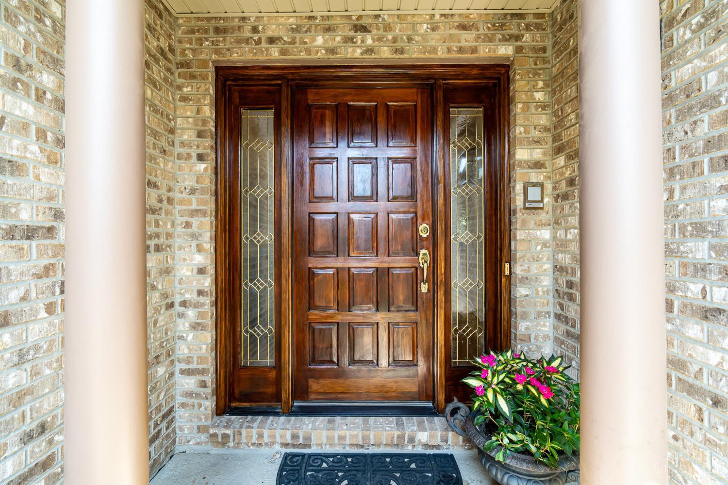8871 montgomery Road