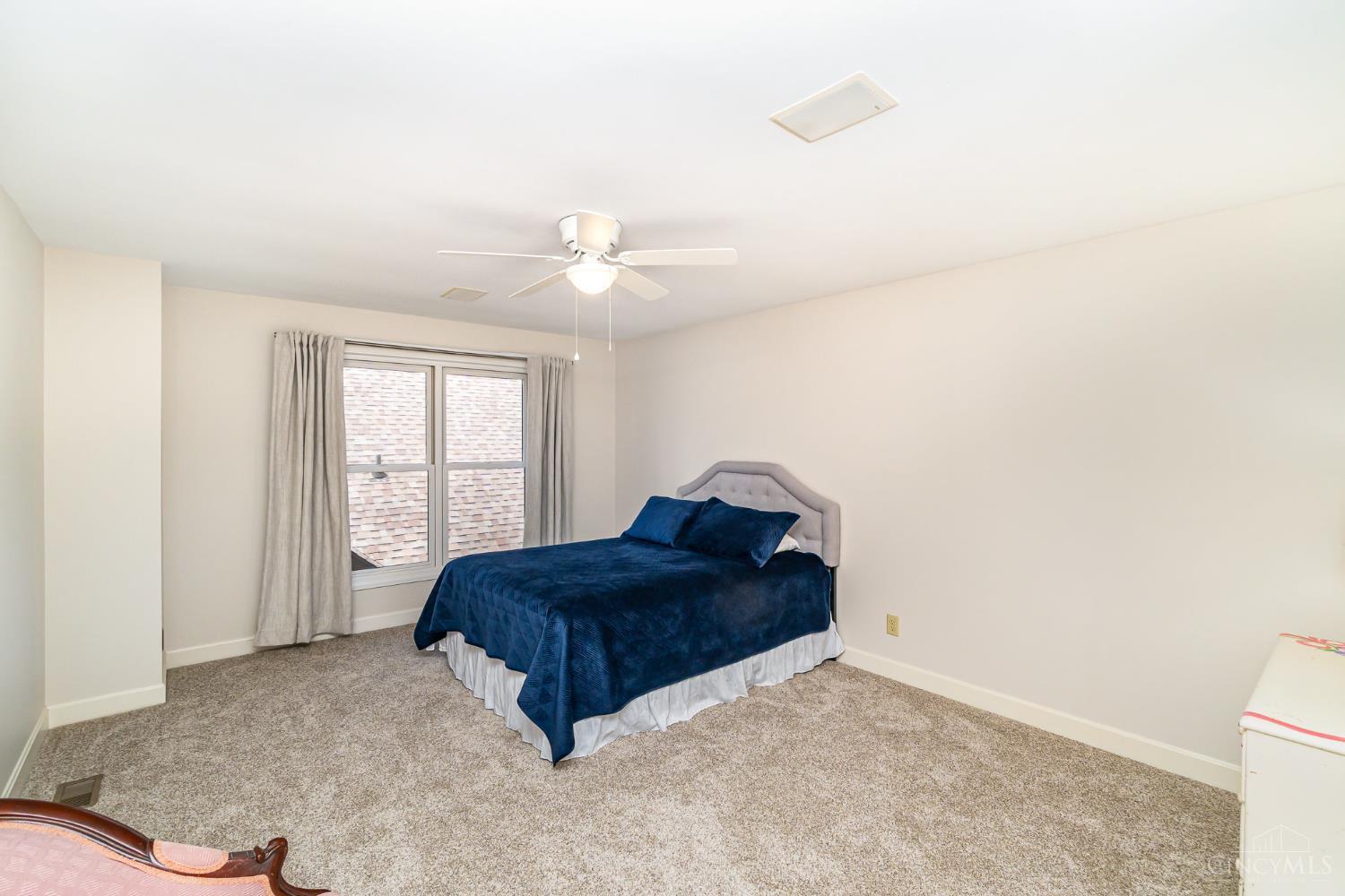 8871 montgomery Road