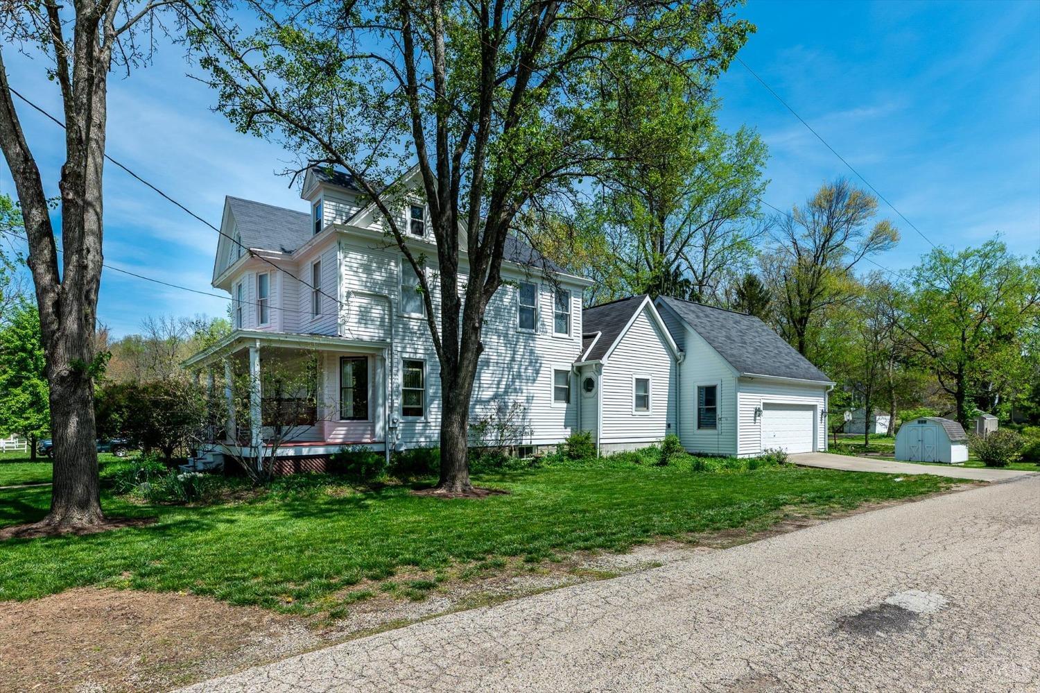 34 Laurel Avenue