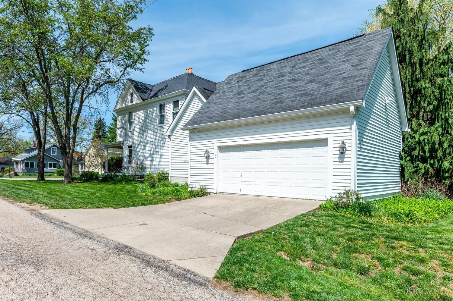 34 Laurel Avenue