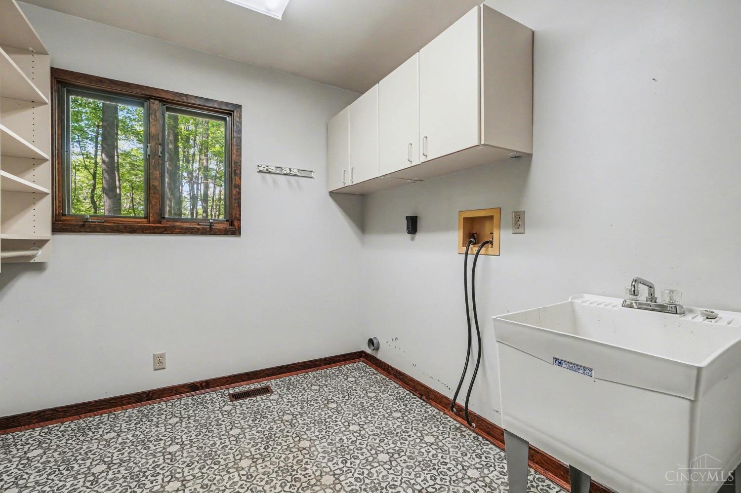 777 Cedar Point Drive