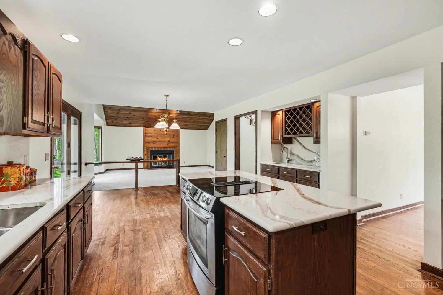 777 Cedar Point Drive