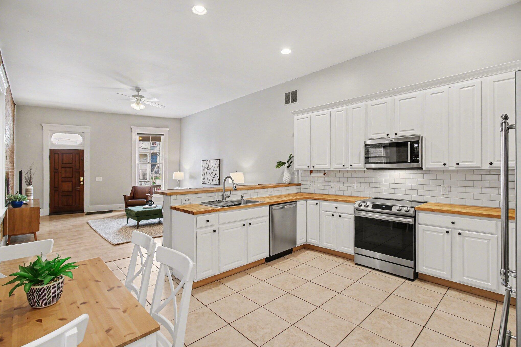 809 Philadelphia Street