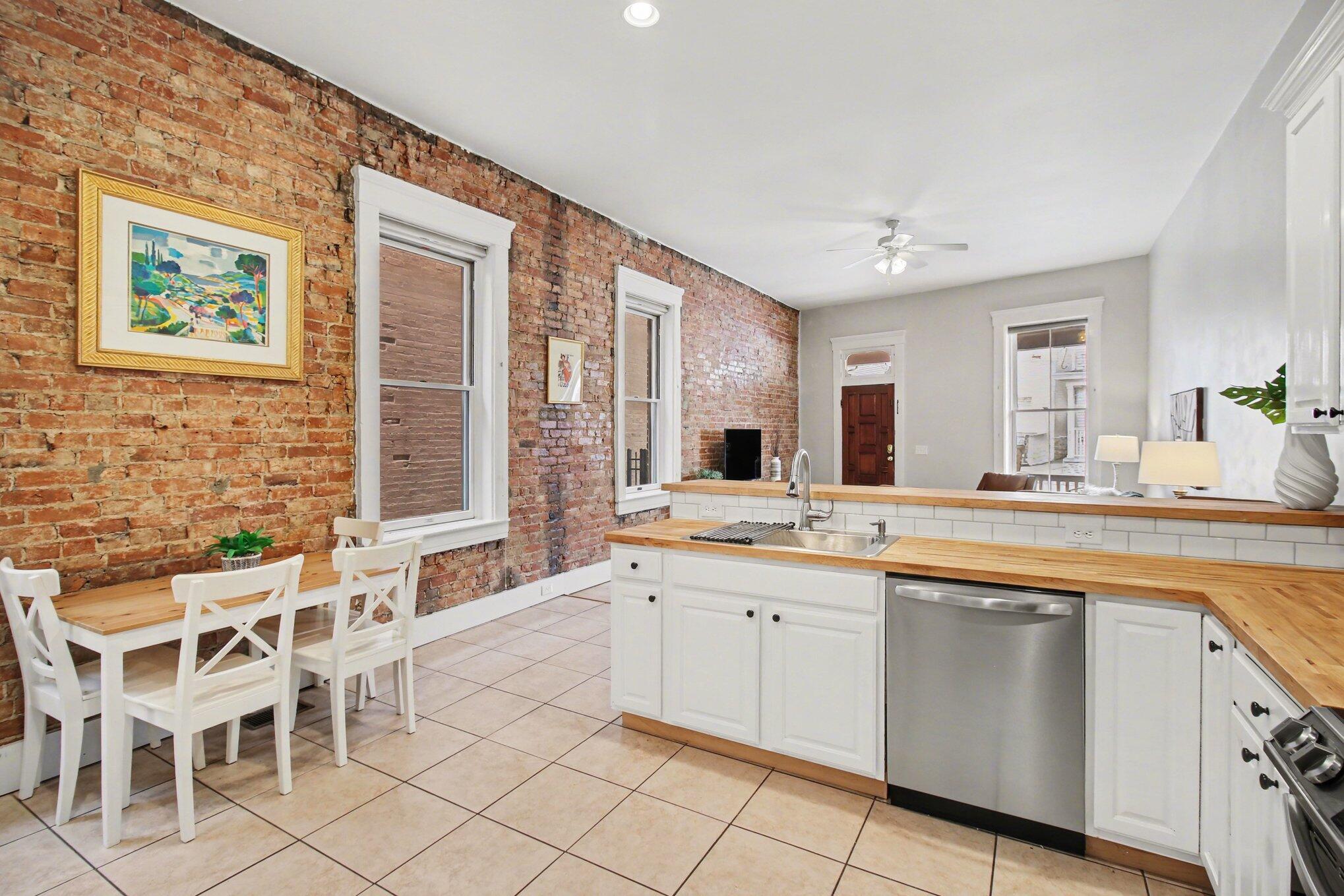 809 Philadelphia Street